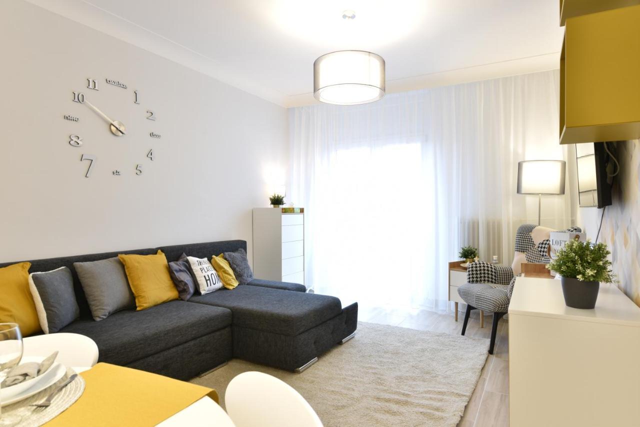 Kiralykut 1 Apartman - Ingyen Parkolas, Bicajok, Ac Szekesfehervar Exterior photo
